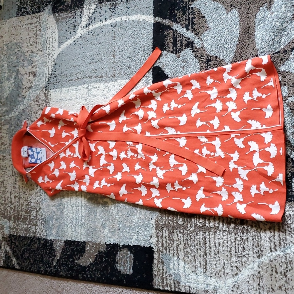 Dianne von Furstenberg for Target hoy Orange white flowers wrap dress xxs
